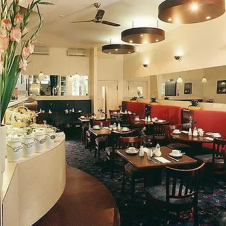德尔塔酒店波茨坦广场店 3* 柏林