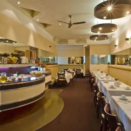 Delta Am Potsdamer Platz Берлин