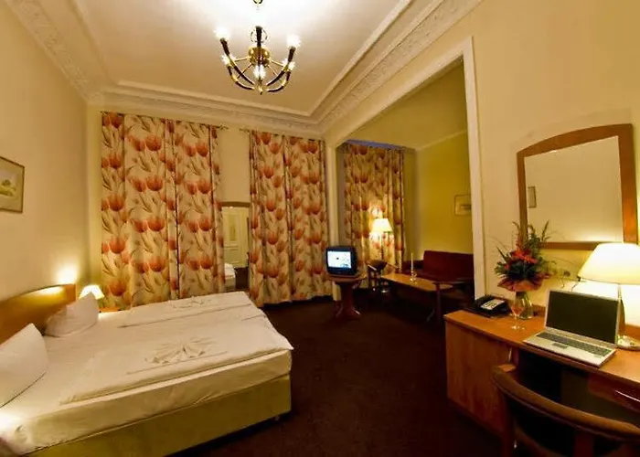 Delta Am Potsdamer Platz Hotel 3*