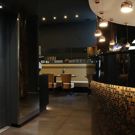 Delta Am Potsdamer Platz Hotell 3*