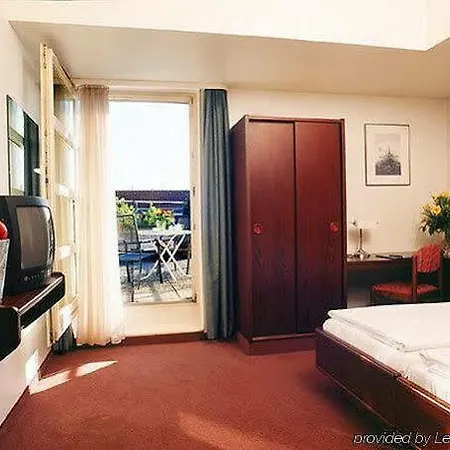 Delta Am Potsdamer Platz ברלין